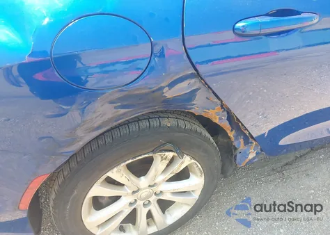 2015 Chrysler 200 Limited из США, поврежденный, VIN 1C3CCCAB9FN574375